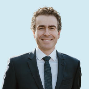 Dr Benjamin Host MBBS (Hons), FRANZCO
